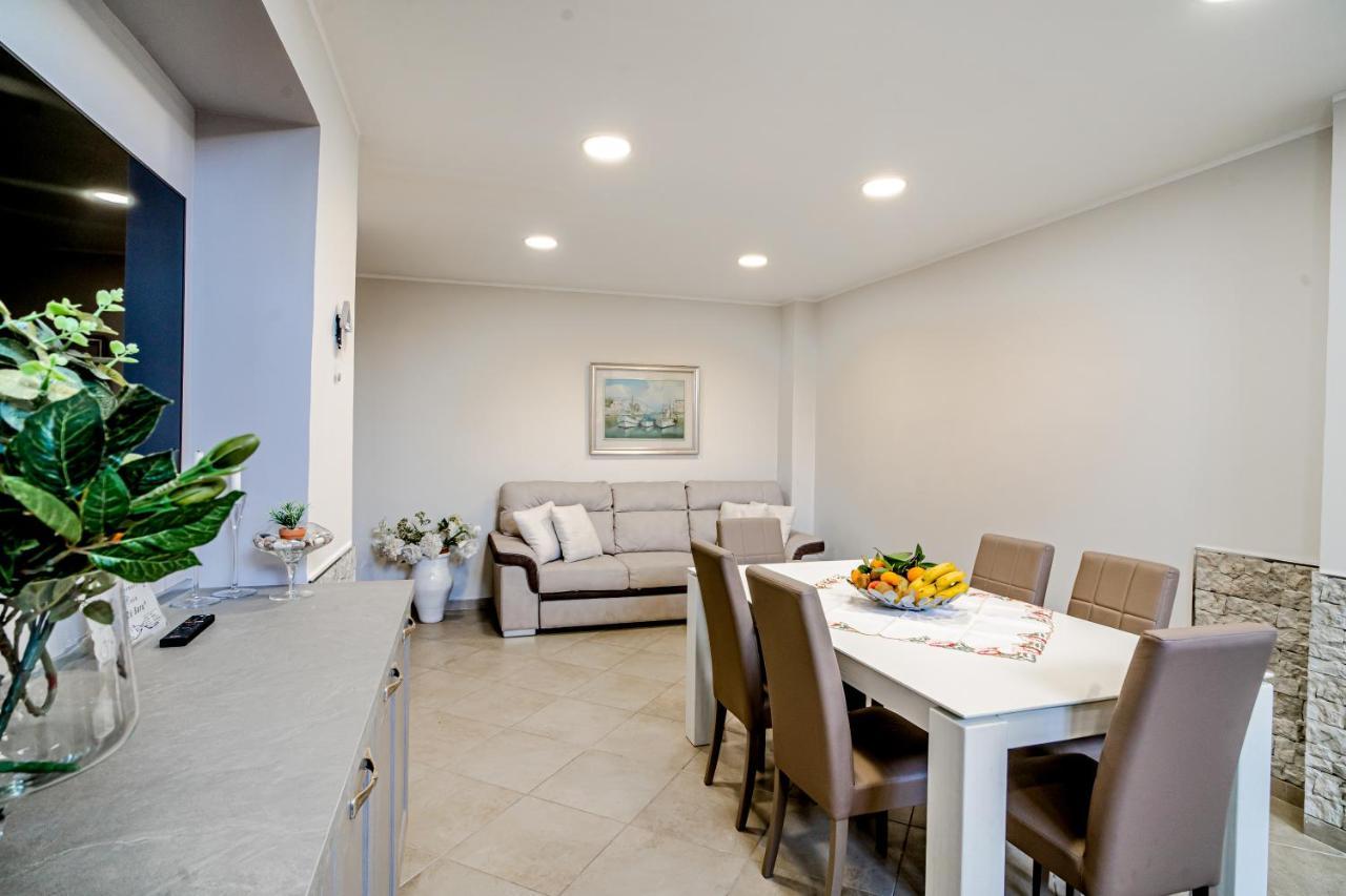 Villa Casa Zu' Saru à Giarre Extérieur photo